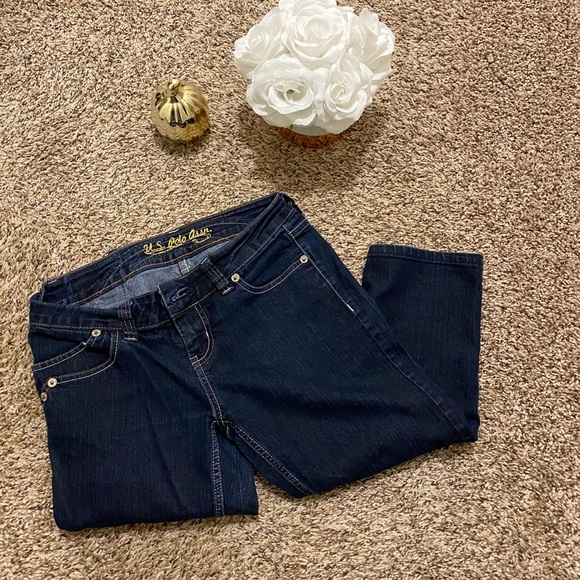 4 items for $10❄️ U.S. Polo Assn. Capris 5/6 - Picture 2 of 3